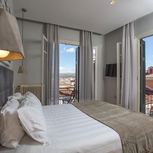 Leto Nuevo Hotel